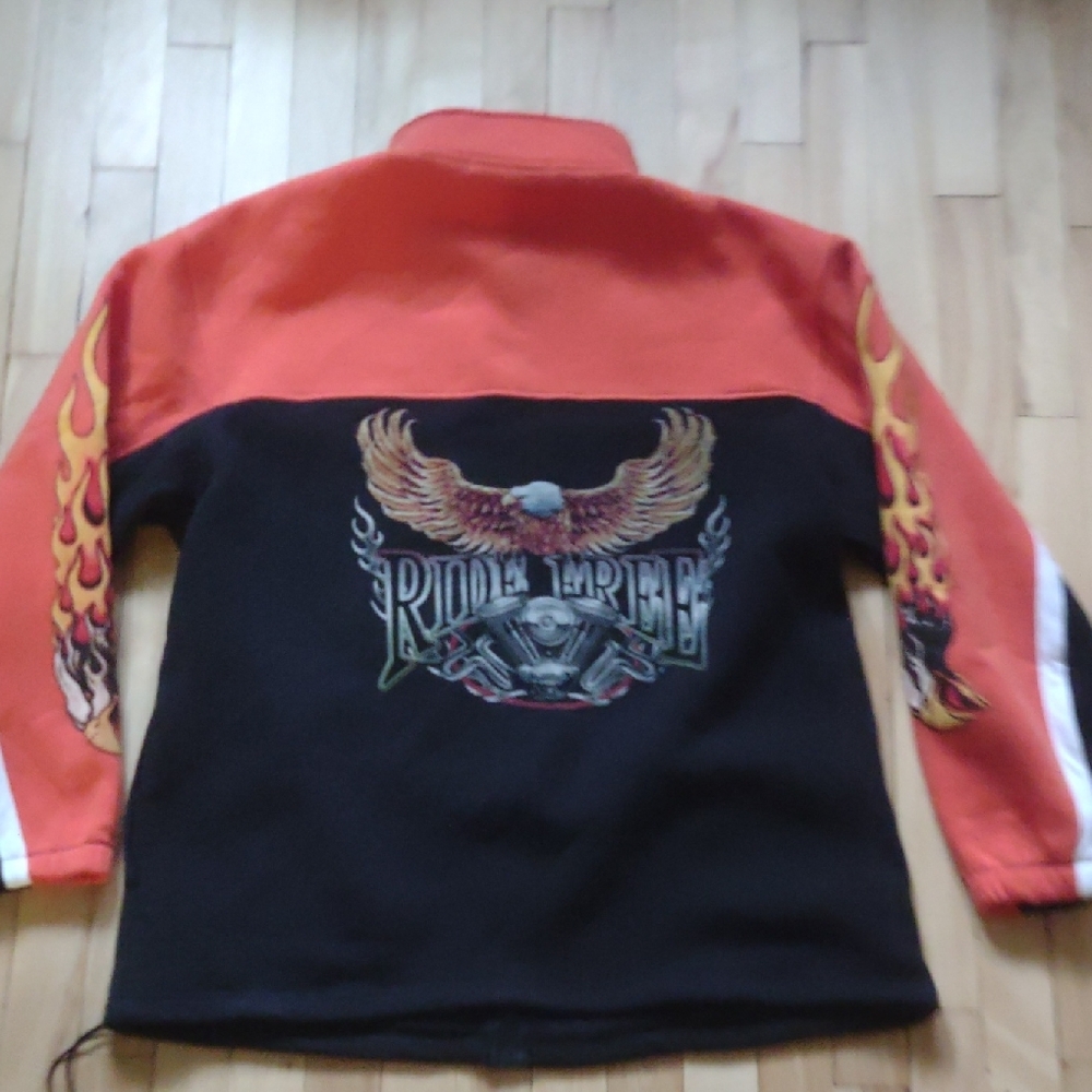 Flame Design Black and Red Sweatshirt - Picture 8 of 16